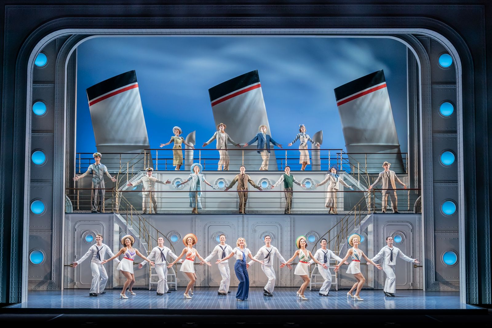 Theatre Review: Anything Goes – Tan's Topics
